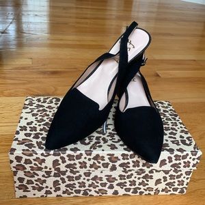 Women’s slingback pumps